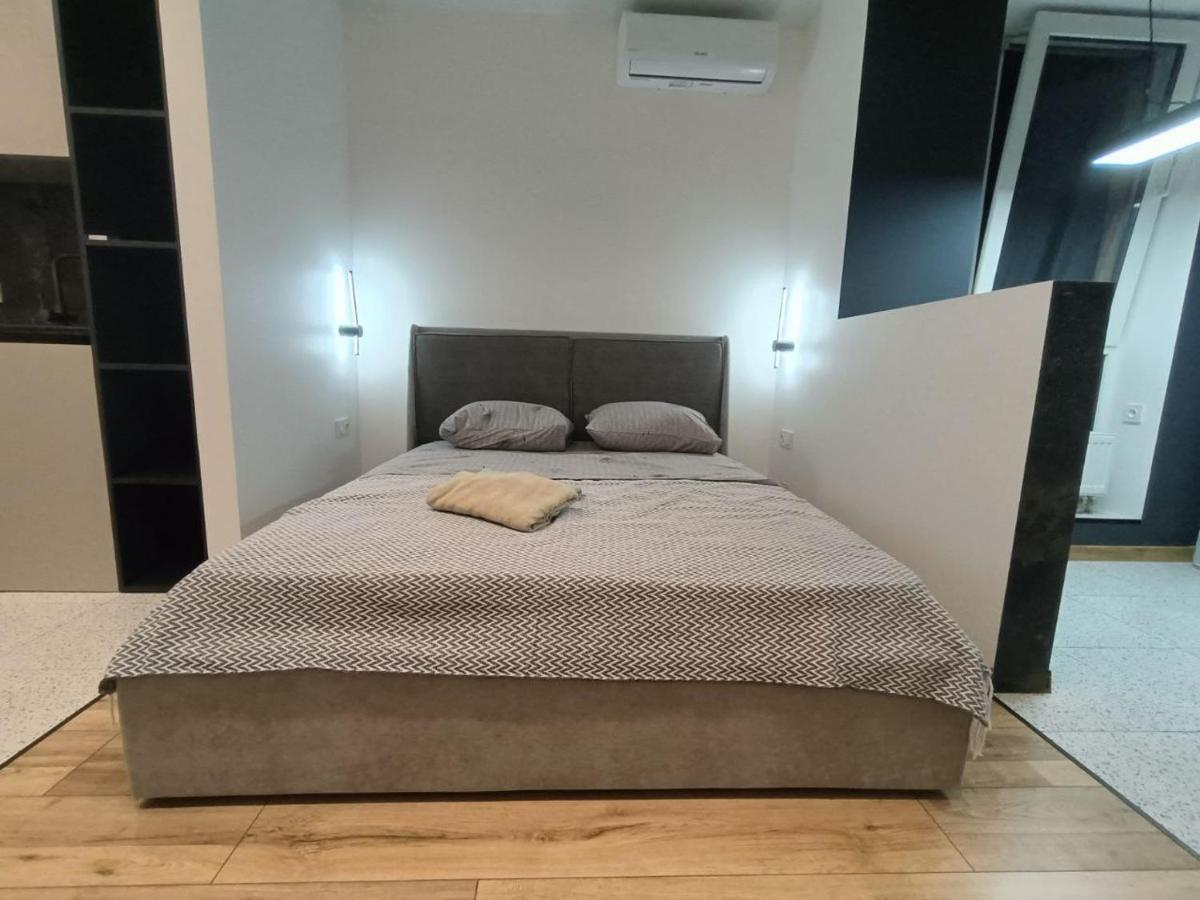 Apartamento Жк Аржанова Dnipro Exterior foto
